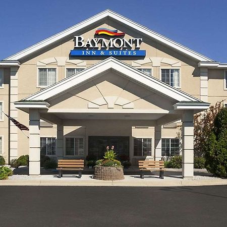 Baymont By Wyndham Mackinaw City Esterno foto