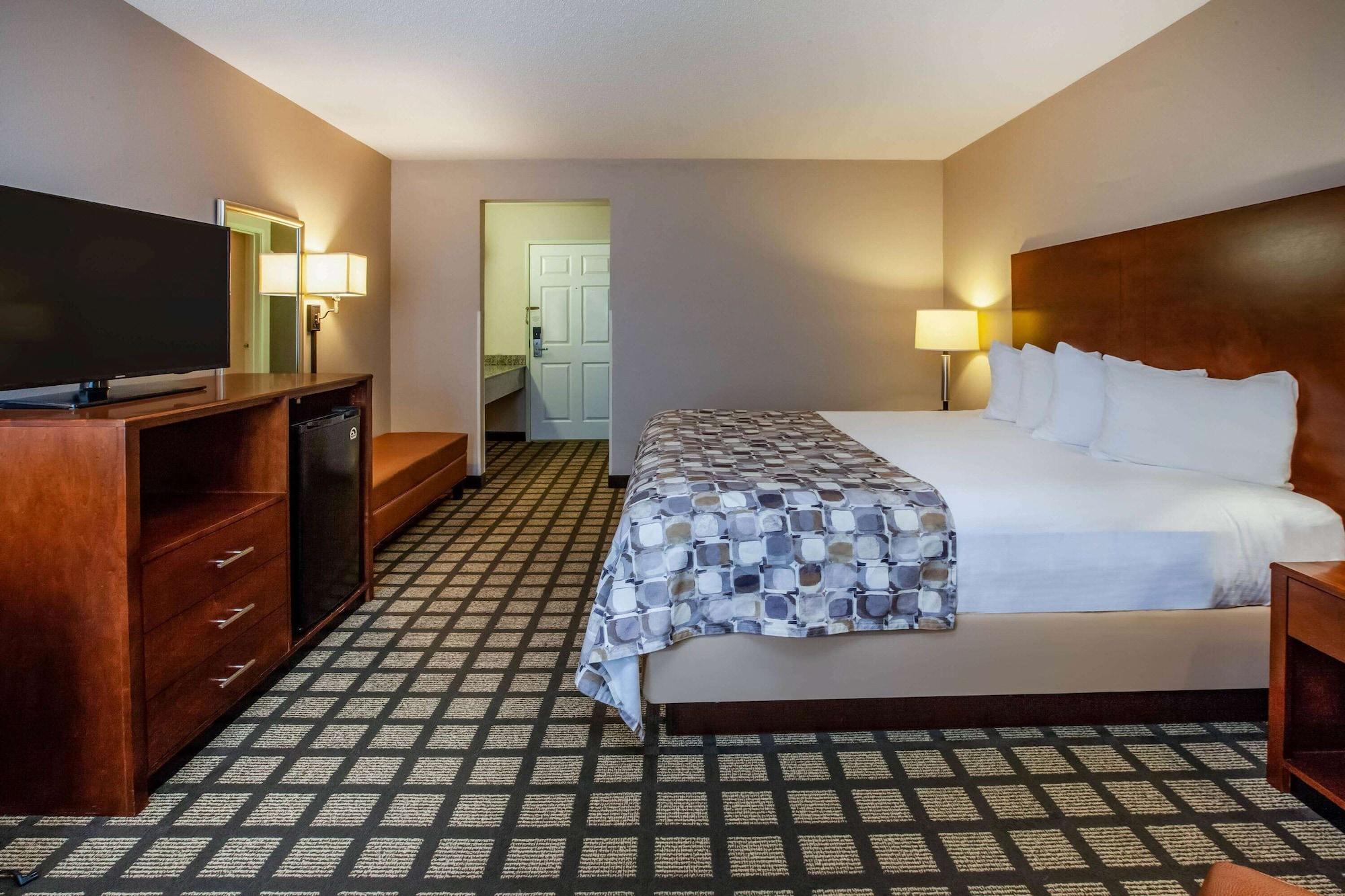 Baymont By Wyndham Mackinaw City Esterno foto